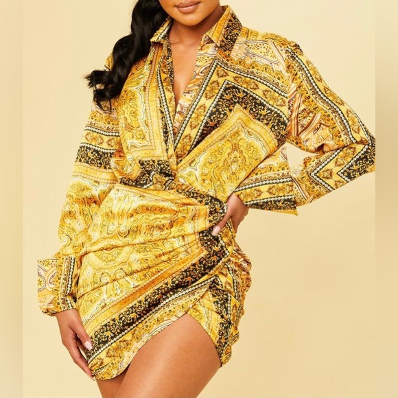 Elegant Gold Patterned Mini Dress - Picture 1 of 2